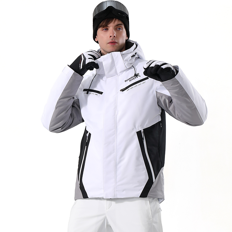 Chaqueta de snowboard de invie - Outdoor Sport Clothing Brands reseña y precio